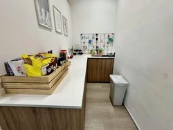 Tahir Building (D1), Office #576919301